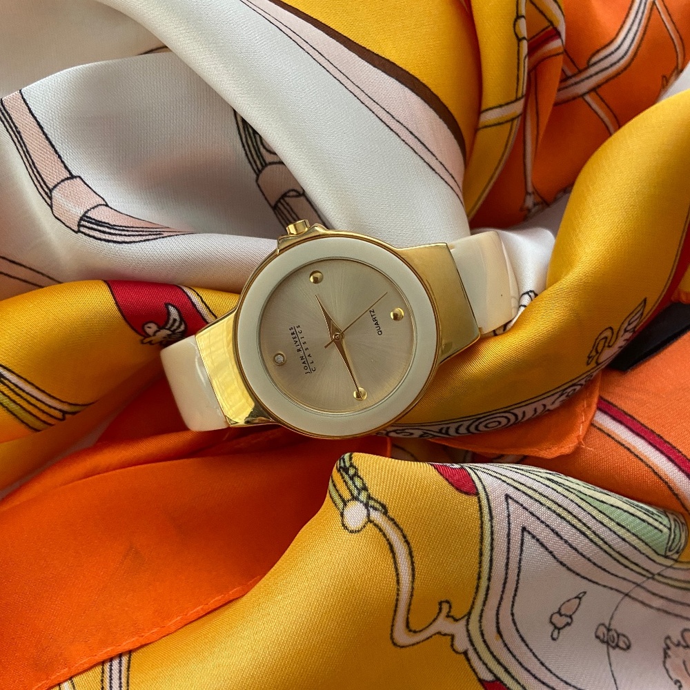 Vintage Joan Rivers Classic Hinged creamBracelet Watch